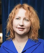    />Член жюри российских и международных рекламных фестивалей и конкурсов</p>
<p>Входит в 20-ку &laquo;ТОП-60 самых значимых женщин российской рекламы&raquo;</p>
<p><strong>Задачи на занимаемой должности:&nbsp;</strong></p>
<p>Управление ГК&nbsp; BeeTL</p>
<p><strong>&nbsp;</strong><strong>Опыт работы:</strong></p>
<p>Президент группы компаний &laquo;BeeTL&raquo;</p>
<p>Окончила МПГУ им. Ленина&nbsp;</p>
<p>Пришла в рекламное агентство&nbsp; в 1994 году с простой целью - подменить подругу-курьера на время сессии. Быстро вникла в работу агентства, стала менеджером проектов. Уже через 2 года возглавила собственную группу сотрудников, еще через пару лет вошла в состав топ-менеджеров компании. А спустя еще три года в 2001 году создала собственное агентство интегрированных маркетинговых коммуникаций&nbsp;- BeeTL.</p>
<p>Вовремя оценив перспективы сферы BTL, переориентировала компанию именно на этот сектор рекламного рынка. За короткое время новое агентство добилось значительных успехов в данном направлении. Уже через 3 года все ведущие медиа агентства (российские и международные) признали инстор-возможности BeeTL наиболее интересными.&nbsp; По результатам интегрированных кампаний высокую оценку клиентов получили и креативные возможности агентства.</p>
<p>В 2009 году Лариса Фортуна разработала систему опережающей оценки клиентских потребностей. Благодаря этому агентство смогло, с одной стороны, стать более клиентоориентированным, а с другой - сосредоточиться на наиболее перспективных проектах. В результате уже 3 года подряд&nbsp; BeeTL получает 
