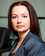    />&laquo;Открывая собственную номинацию &laquo;Продвижение
технологий будущего&raquo; мы стремились рассмотреть лучшие кейсы, направленные на
популяризацию научных достижений. В этом году спектр заявок стал шире, на
участие в номинации претендовали не только представители технологичных
стартапов, но и программ продвижения университетов, научных конференций и
конкурсов, что говорит о растущем интересе к инновационным знаниям не только
среди научного сообщества, но и у более широкой аудитории&raquo;, -</em> отметила <strong>Екатерина
Куманина.</strong></p>
<p>&nbsp;</p>
<p><strong><br /></strong></p>
<p><strong><em>АО &laquo;РВК&raquo;</em></strong><em> - государственный фонд фондов,
институт развития венчурной отрасли Российской Федерации. Основные цели
деятельности АО &laquo;РВК&raquo;: стимулирование создания в России собственной индустрии
венчурного инвестирования и исполнение функций Проектного офиса Национальной
технологической инициативы (НТИ). Уставный капитал АО &laquo;РВК&raquo; составляет более 30
млрд руб. 100% капитала РВК принадлежит Российской Федерации в лице
Федерального агентства по управлению государственным имуществом Российской Федерации
(Росимущество). Общее количество фондов, сформированных АО &laquo;РВК&raquo;, достигло 26,
их суммарный размер - 35,1 млрд руб. Доля АО &laquo;РВК&raquo; - 22,5 млрд руб. Число
одобренных к инвестированию фондами РВК инновационных компаний достигло 216.
Совокупный объем одобренных к инвестированию средств - 17 млрд руб.</em></p>
<p><a href=